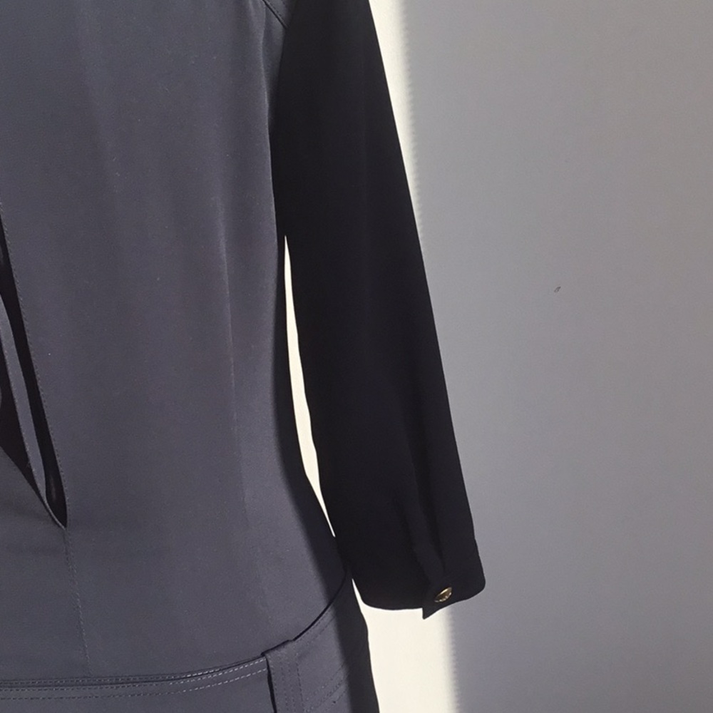 Dress - Picture 7 of 8